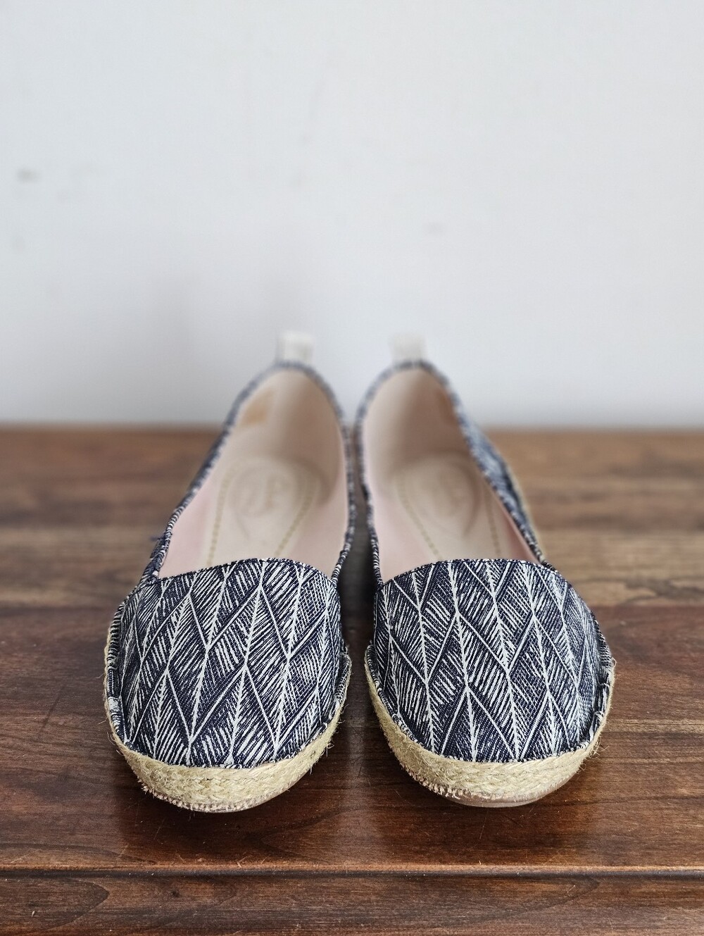 Clarks Clovelly Sun Espadrille Flats Women's 6.5M Blue White Chevron Print - Picture 8 of 10